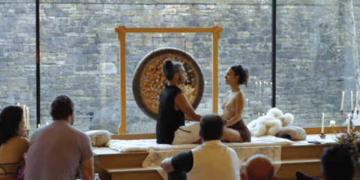 4 Eros_Gif